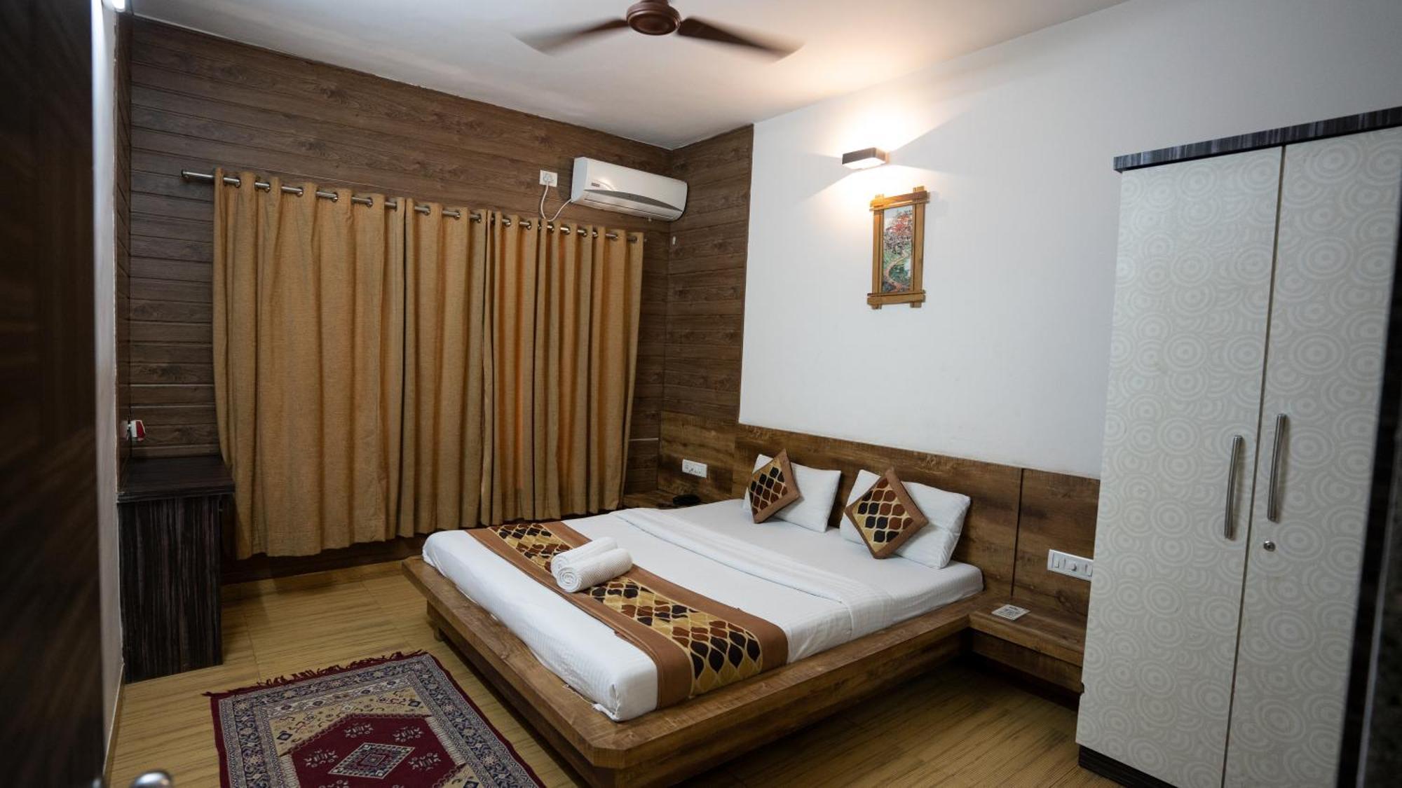 Ruturaj Inn Алибаг Экстерьер фото